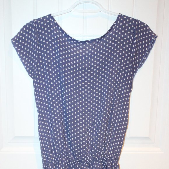 2/$25 🏷 GeoLondon Polka Dot Romper Size Medium - Picture 2 of 4